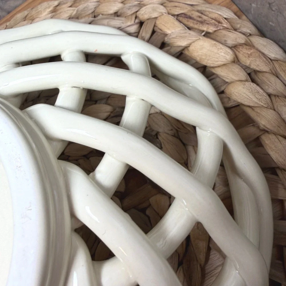 Casafina Portugal Cream Ceramic Woven Lattice Basket Bowl Medium Round 10